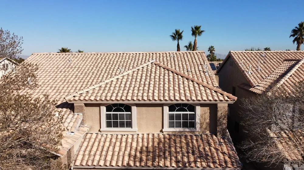 Slide of The Roof Doctor