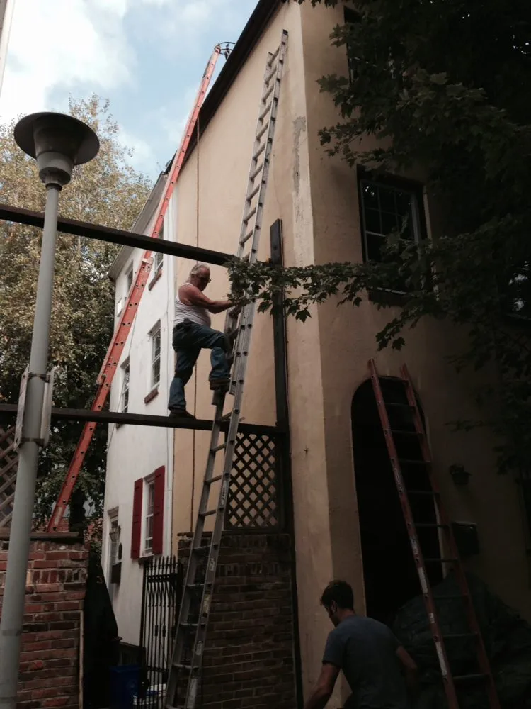 Slide of The Roof Doctor