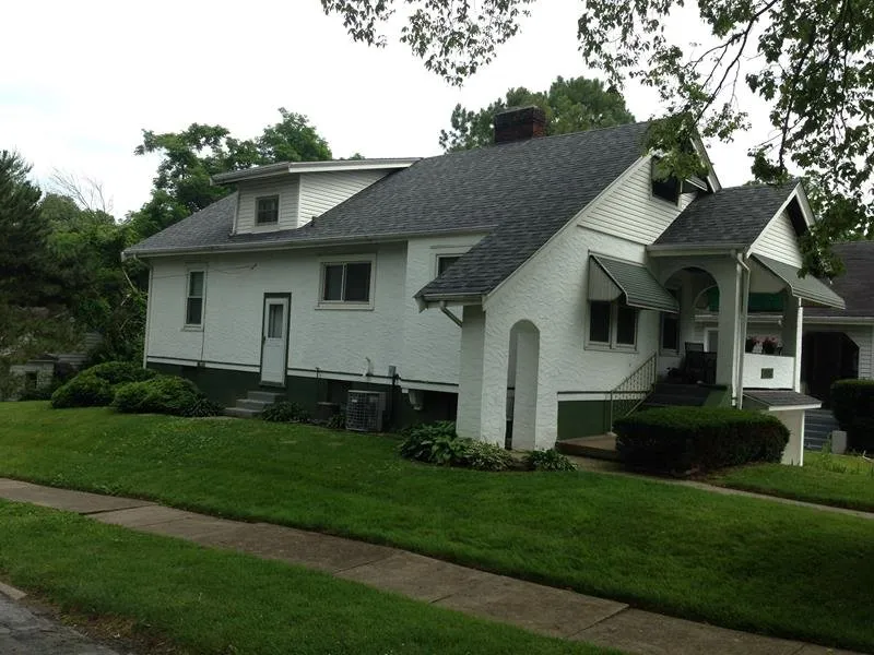 Slide of The Roof Doctor