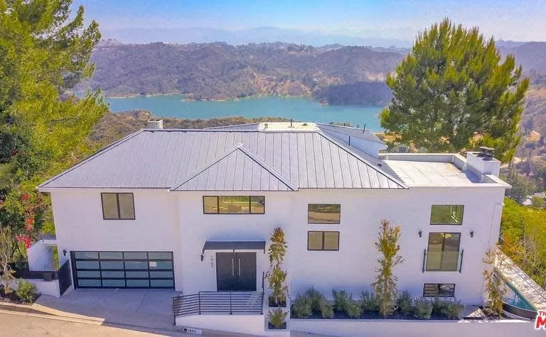 Slide of The Roof Experts