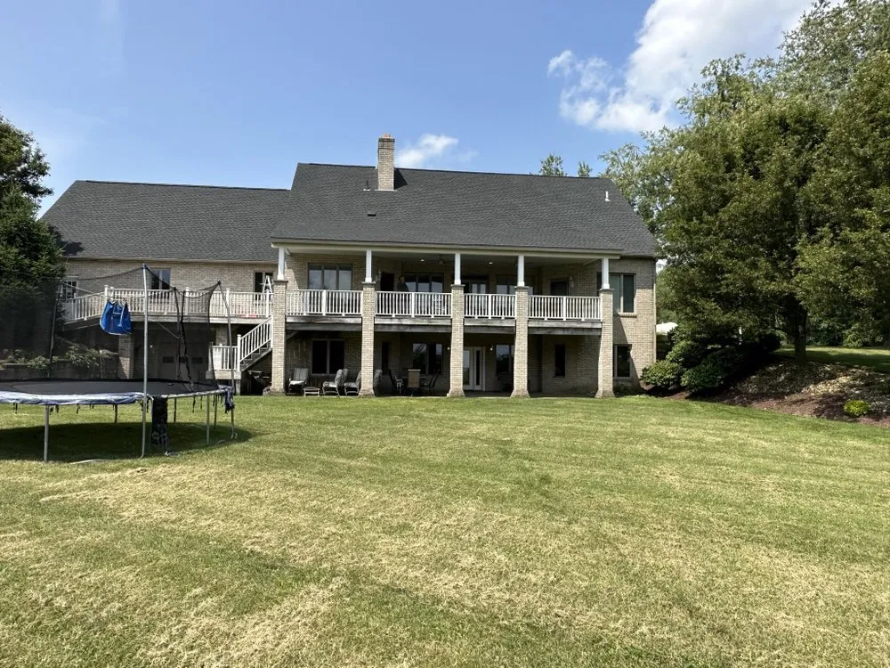 Slide of The Roof Giant