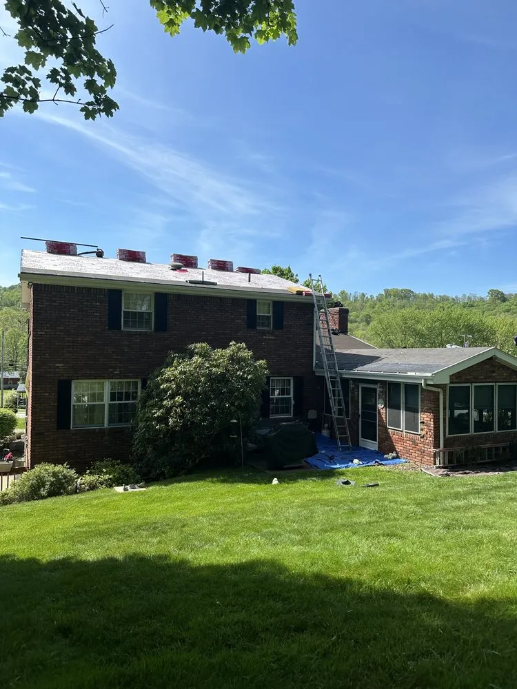 Slide of The Roof Giant