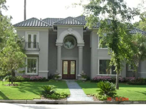 Slide of The Roof Guys