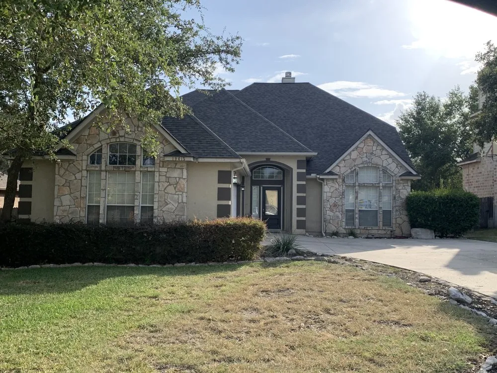 Slide of The Roof Guys