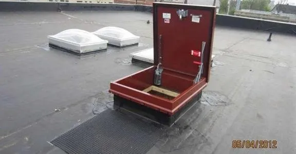 Slide of The Roof Guys