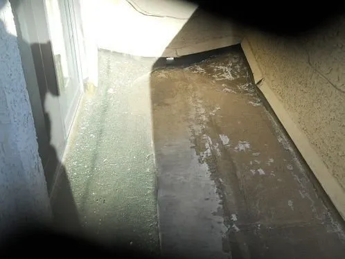 Slide of The Roof Medics