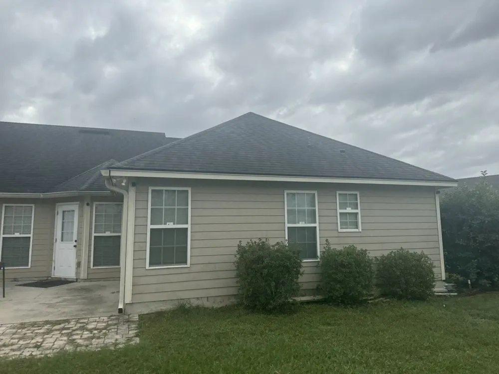 Slide of The Roofers Association