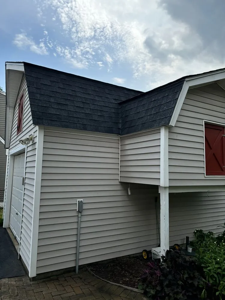 Slide of The Roofers