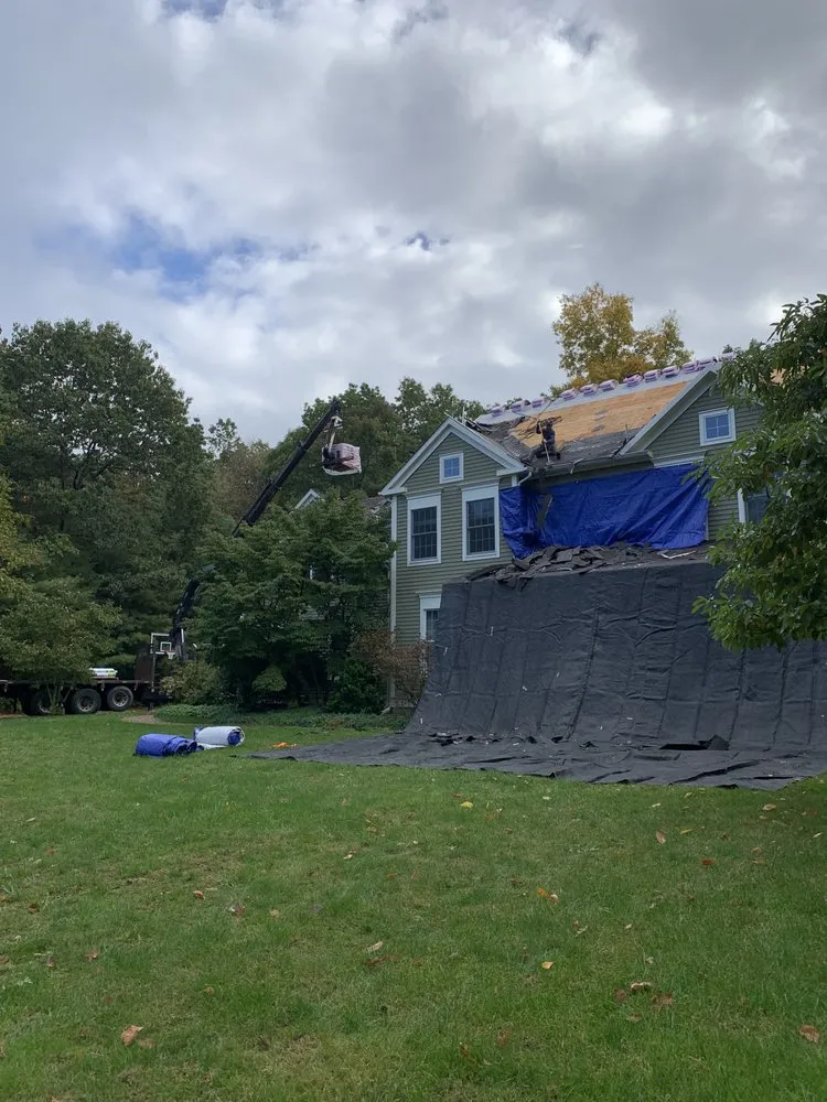 Slide of The Roofers