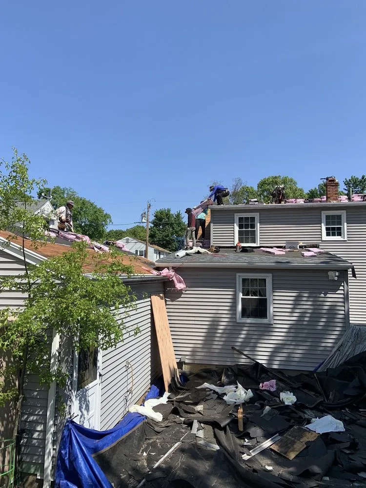 Slide of The Roofers