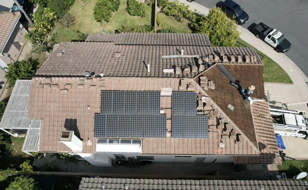 Slide of The Roofers