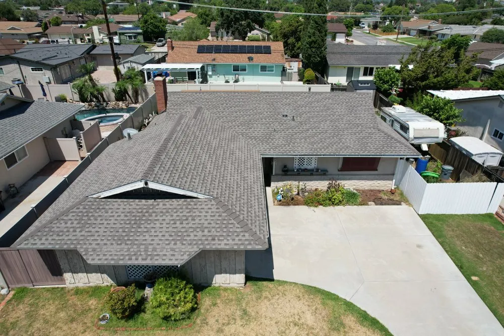 Slide of The Roofers