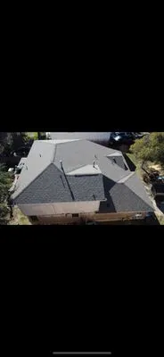 The Roofing Artist Logo