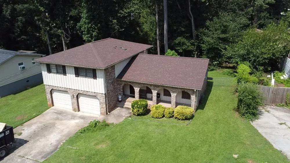 Slide of The Roofing HQ