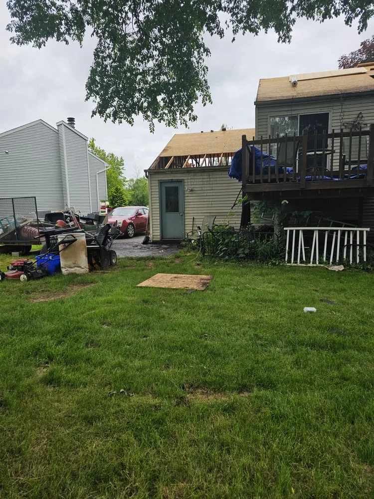 Slide of The Roofing Medic