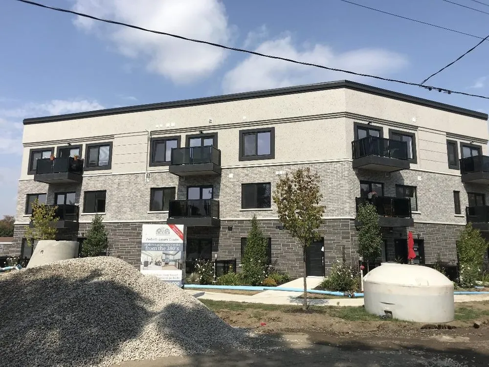 Slide of The RooFMan