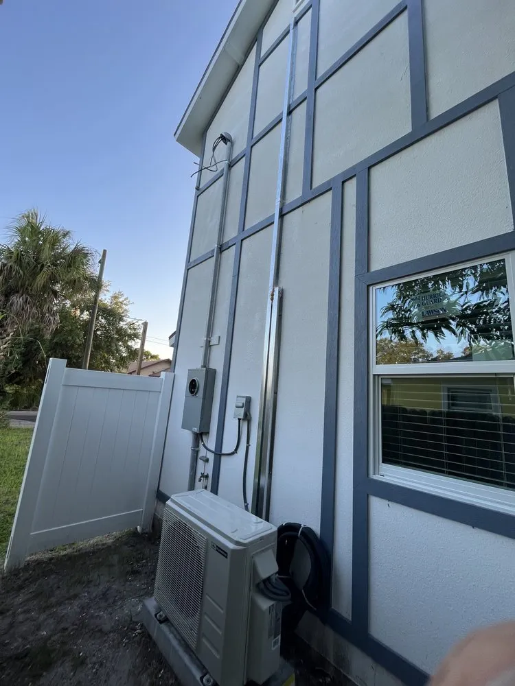 Emergency roof replacement for residential properties across St. Petersburg, FL - The Service Pros