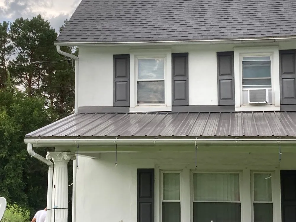 Slide of The Shingle Lady's