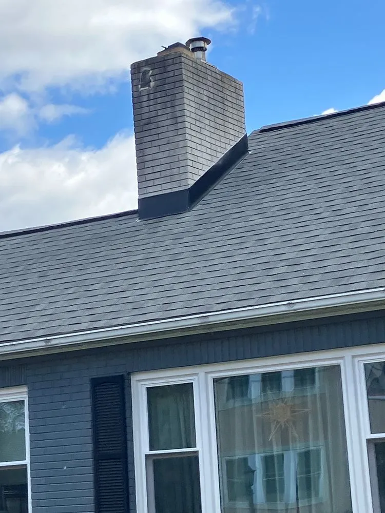 Slide of The Shingle Lady's