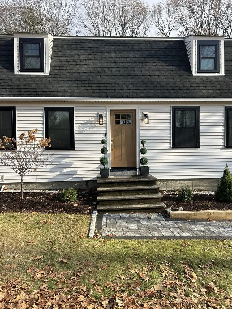 Slide of The Siding Guy