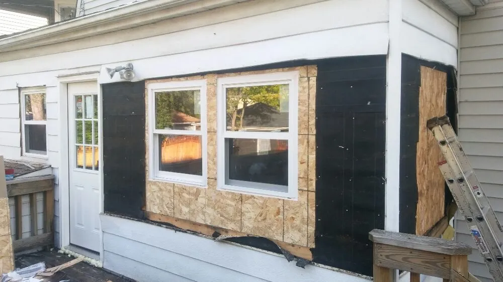 Slide of The Siding Pro