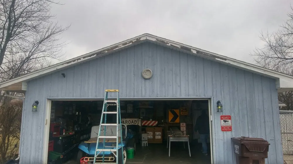 Slide of The Siding Pro