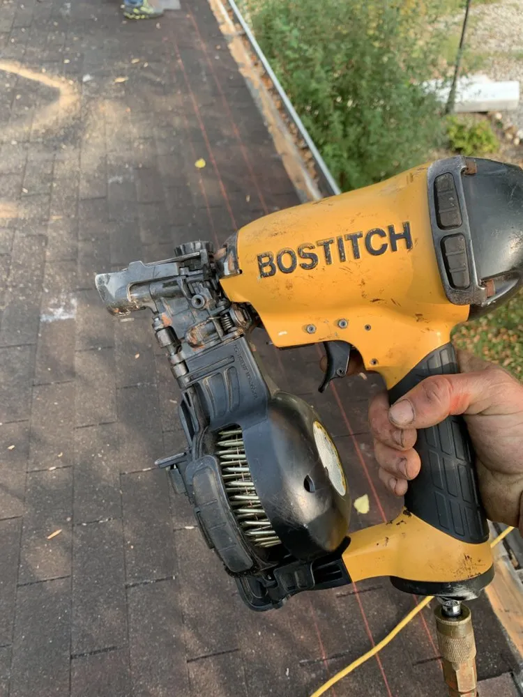 Slide of The Trusted Roofers