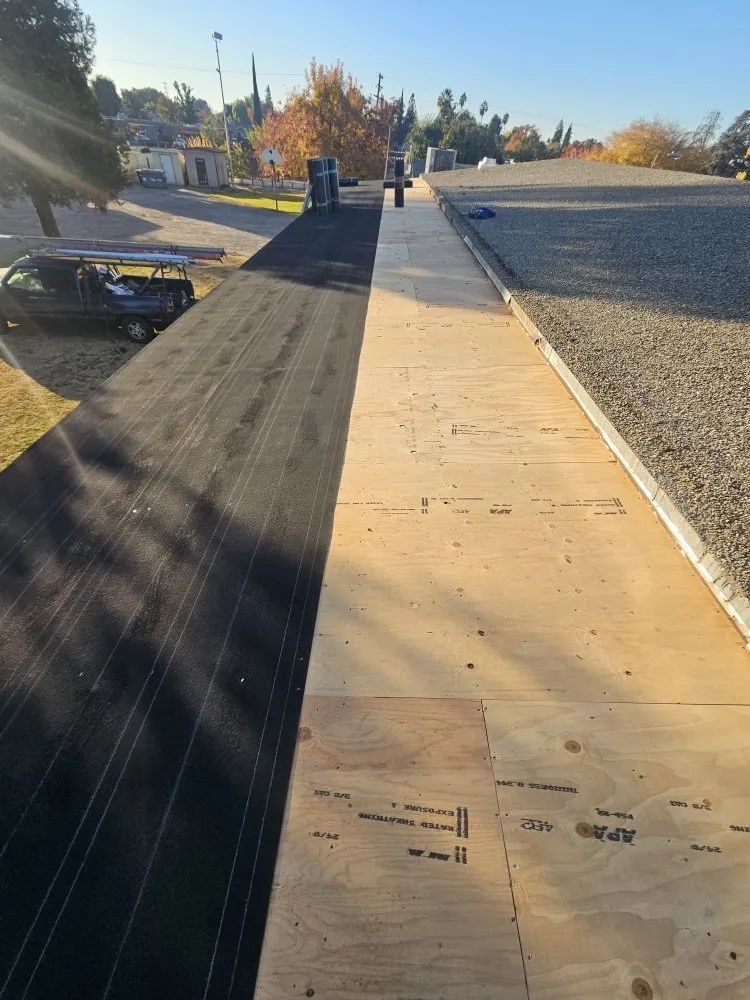 Slide of The Valle Roofing