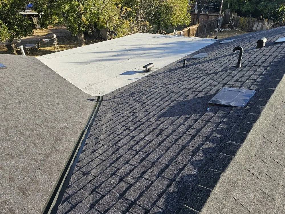 Slide of The Valle Roofing