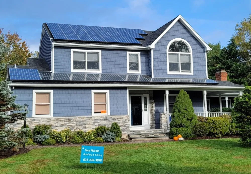 Slide of The Vinyl Siding Guys