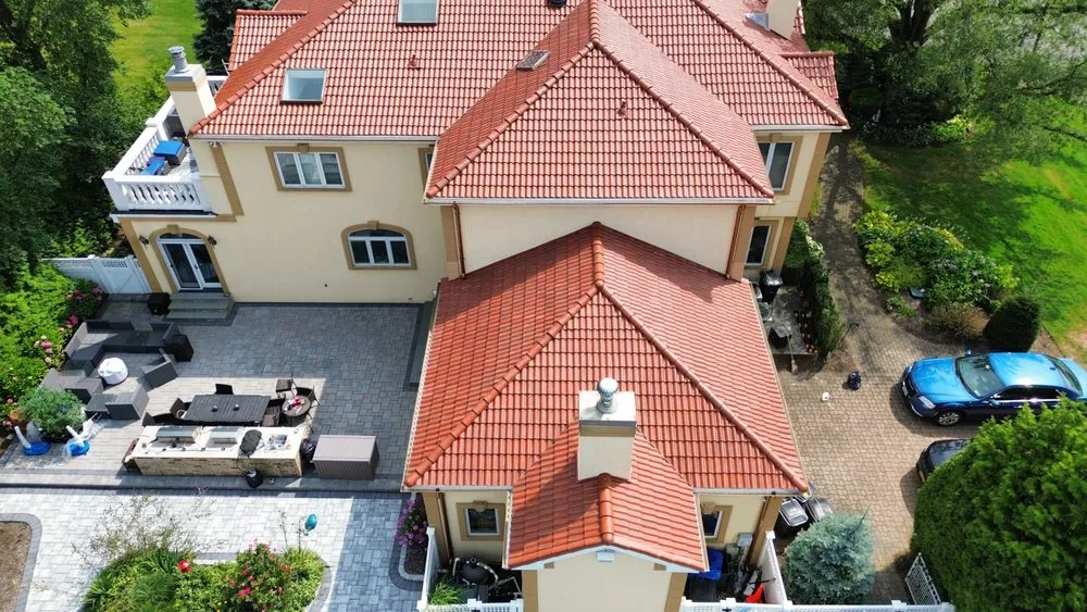 Slide of The Way Renovations