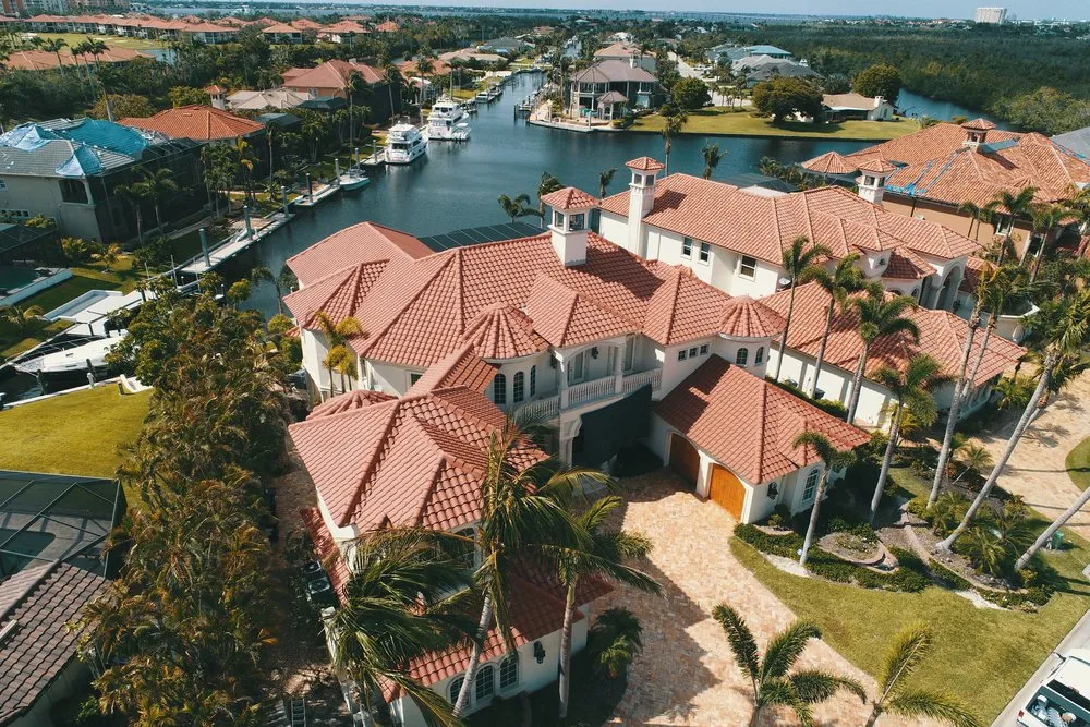 Slide of Thielen Roofing & Construction