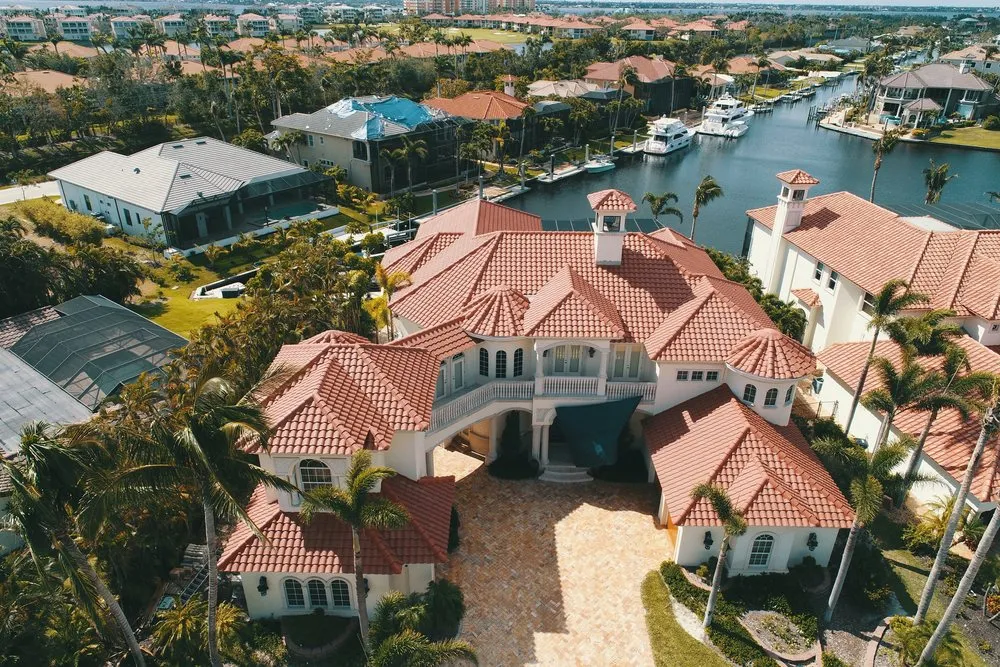 Slide of Thielen Roofing & Construction