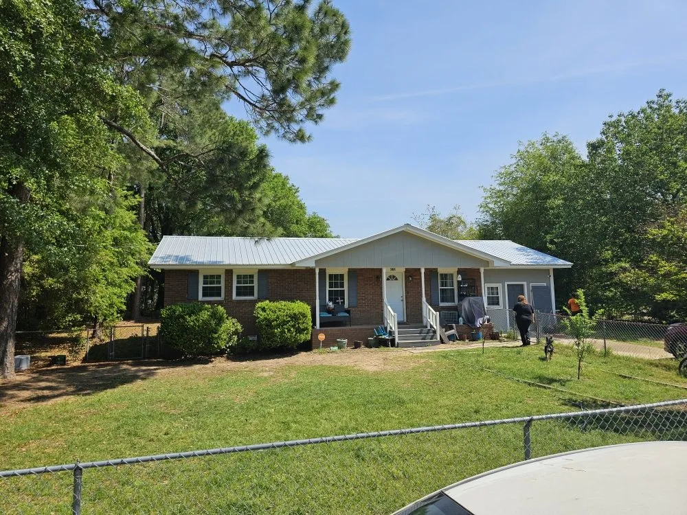 Slide of Thigpin Construction