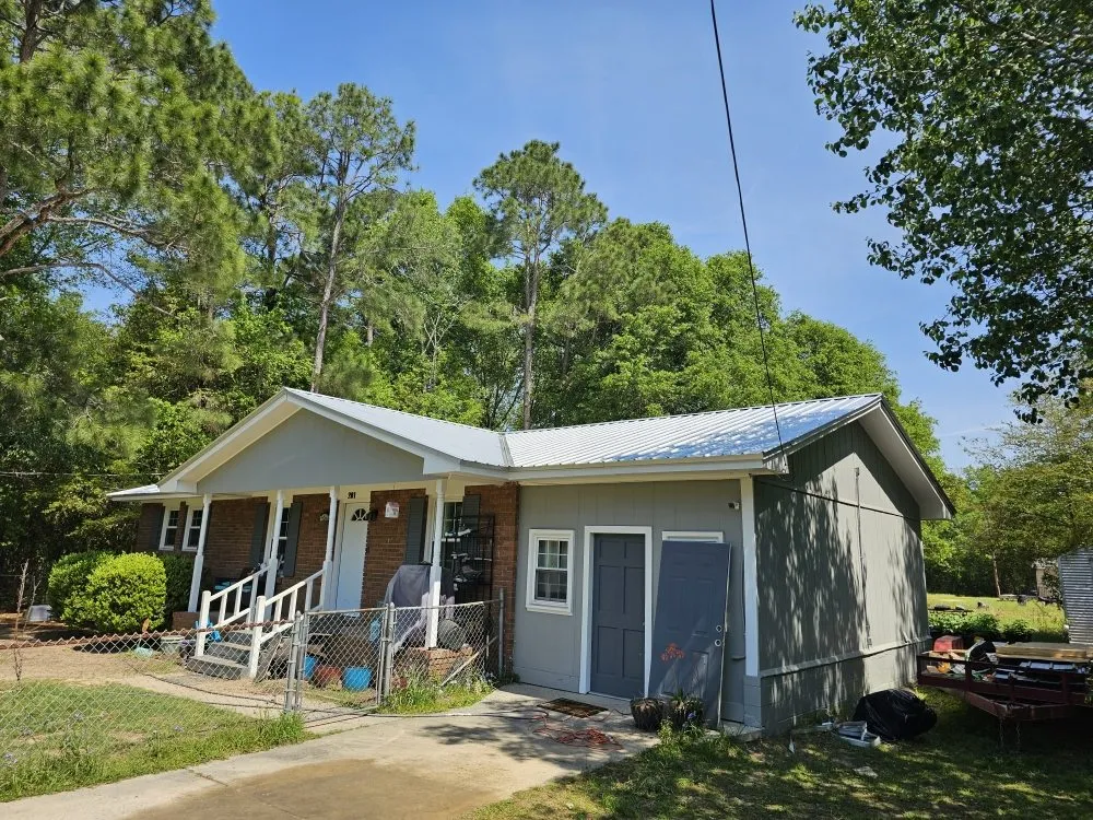 Slide of Thigpin Construction