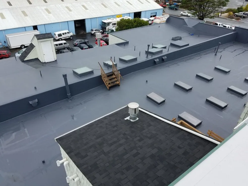 Slide of Think Alves