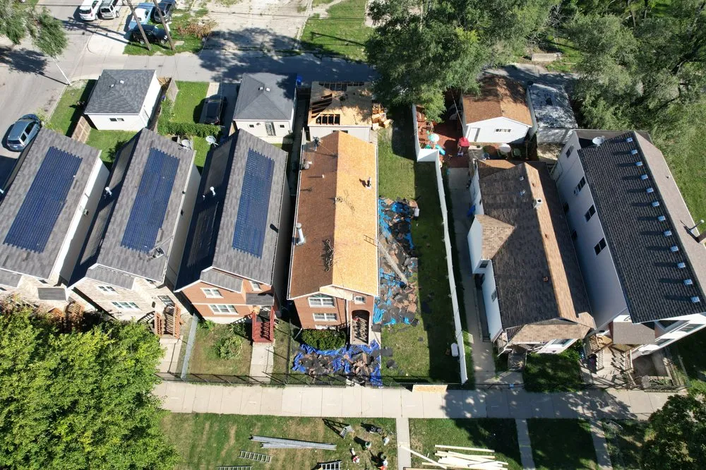 Slide of Third Coast Exteriors