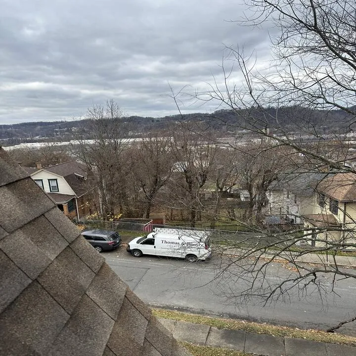 Slide of Thomas & Rossi Construction