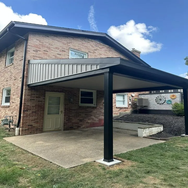 Slide of Thomas & Rossi Construction