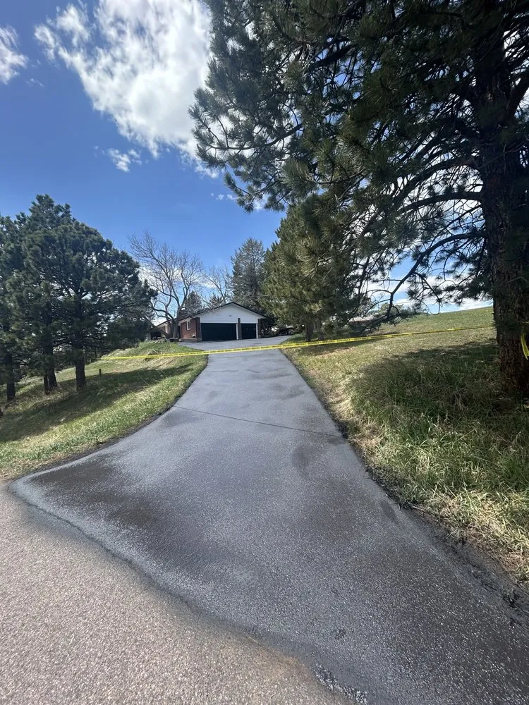 Slide of Thomas Commercial