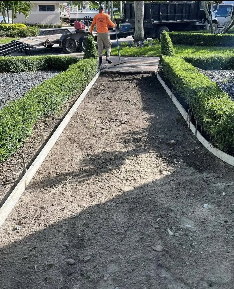 Slide of Thomas Commercial