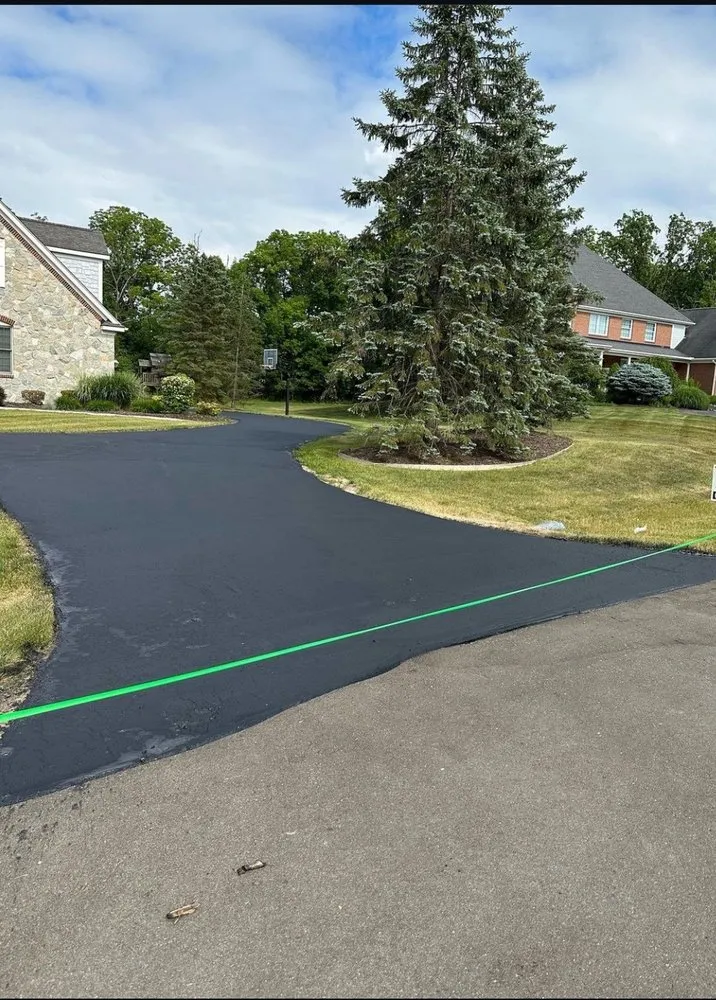 Slide of Thomas Commercial