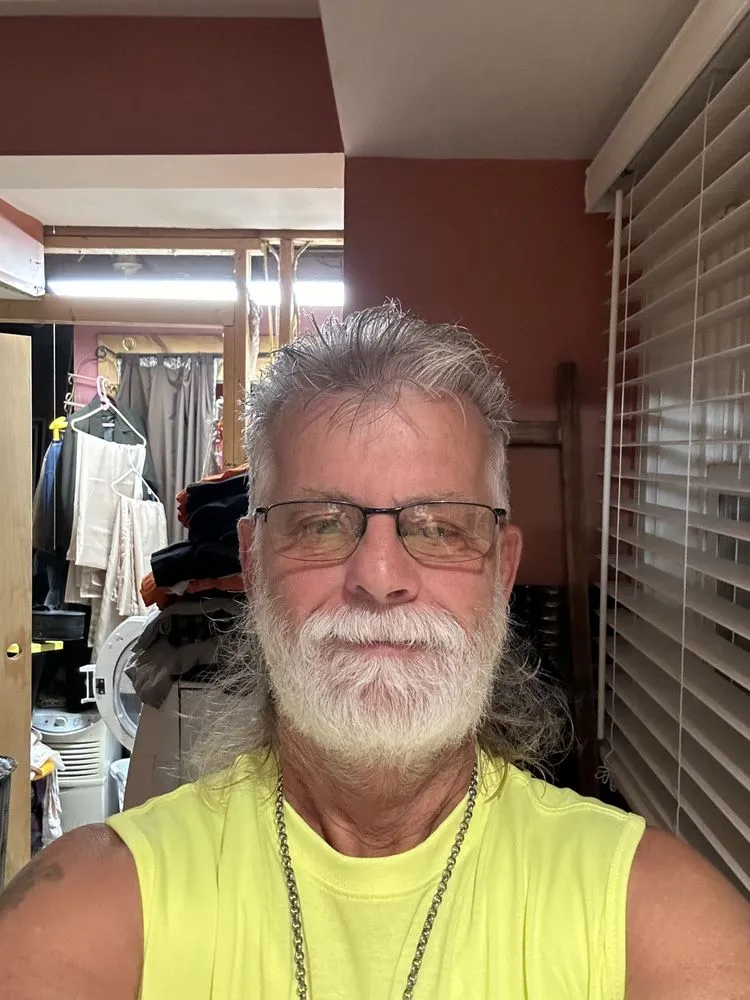 Slide of Thomas Construction