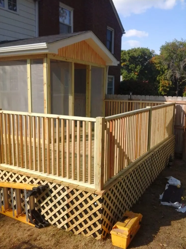 Slide of Thomas Construction