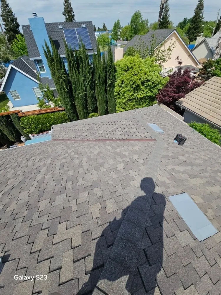 Slide of Thomas Ford Roofing