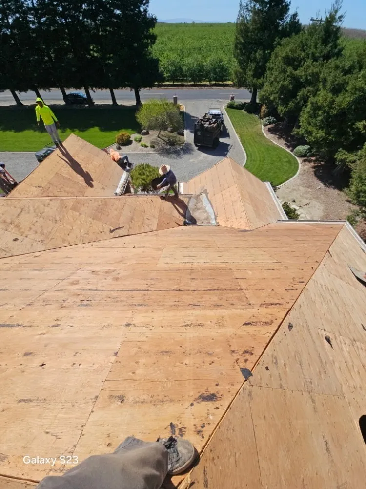 Slide of Thomas Ford Roofing