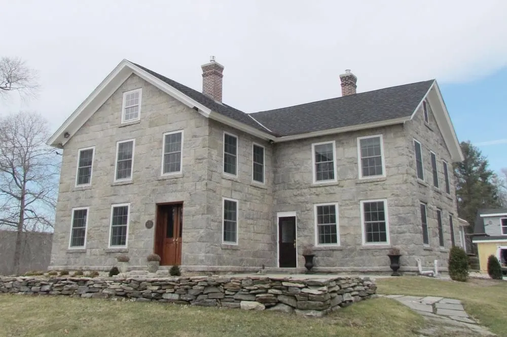 Slide of Thomas Garbati Builders