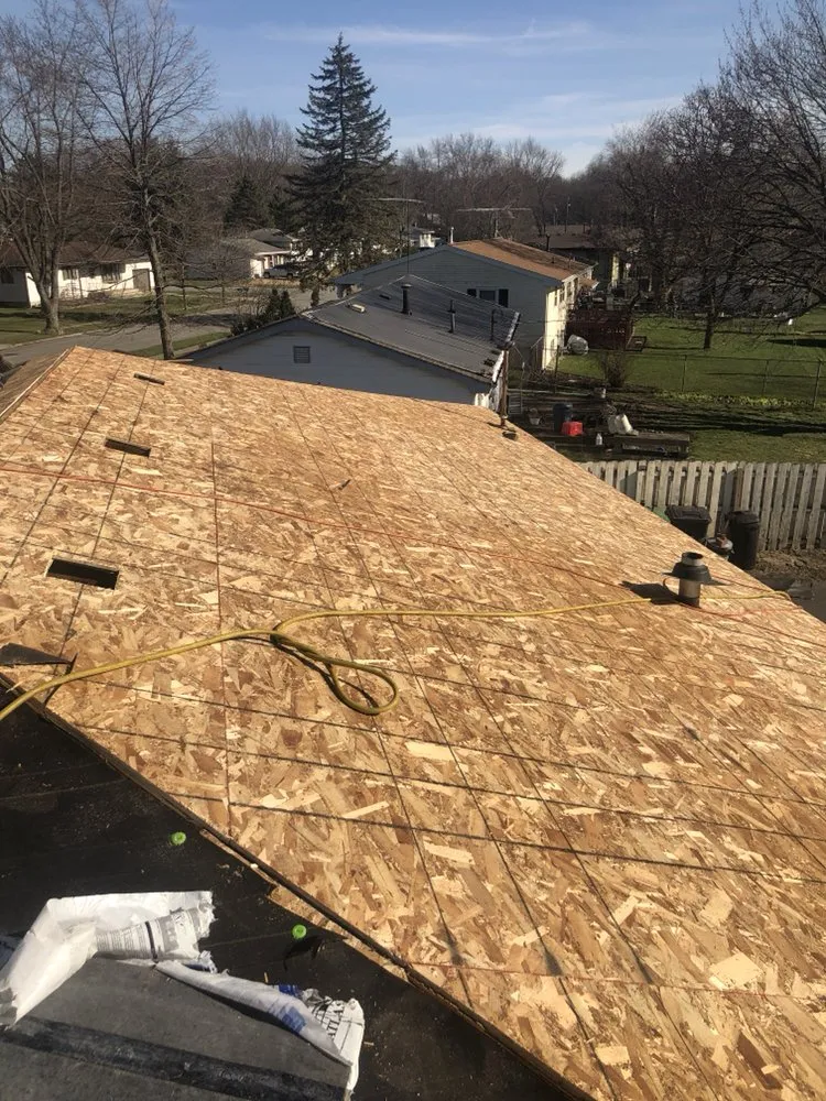 Slide of Thomas-Maci Construction