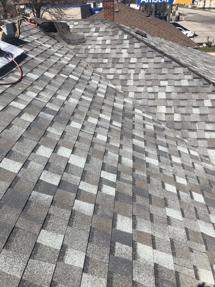 Slide of Thomas-Maci Construction