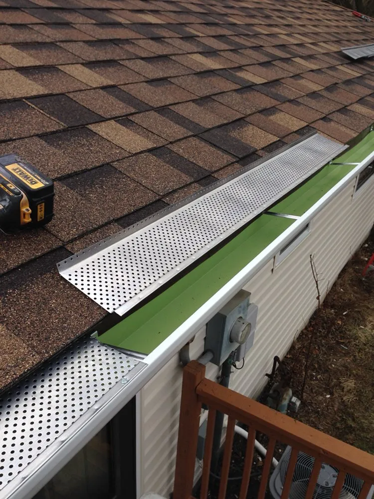 Slide of Thomas-Maci Construction